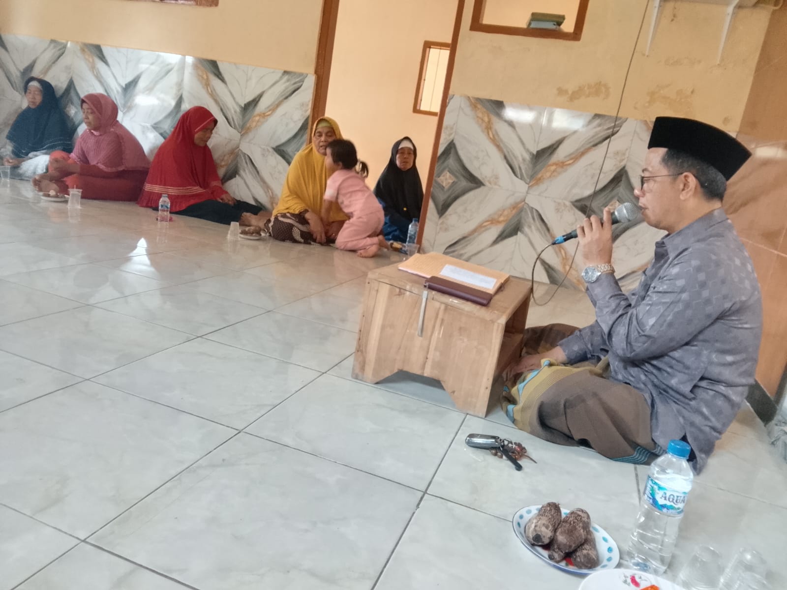 Pengajian Rutin Setiap Hari Minggu, Wujudkan Masyarakat Desa Mekarsari yang Religius